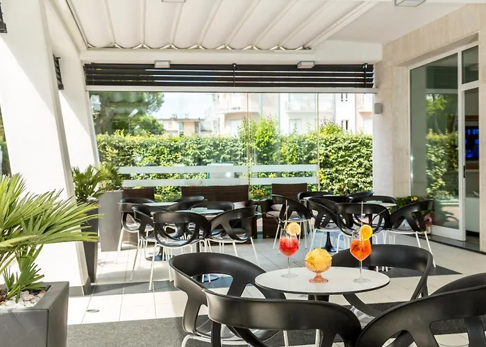 & Carinthia S Hotel 3*