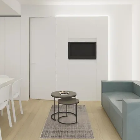 Hotel & Carinthia S