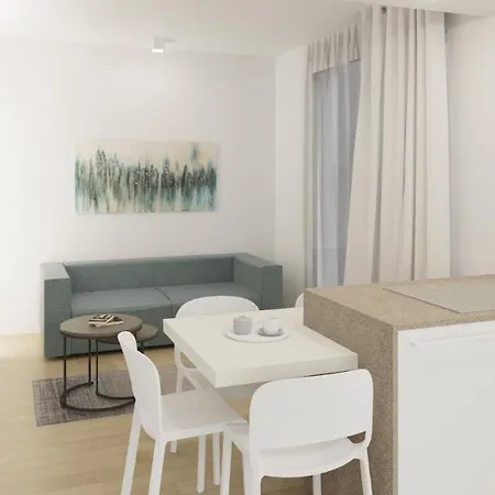Hotel & Carinthia S